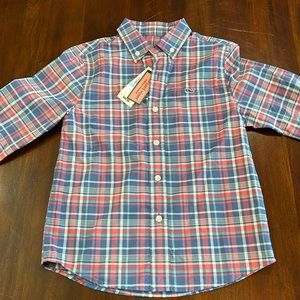 New with tags Vineyard Vines performance button down